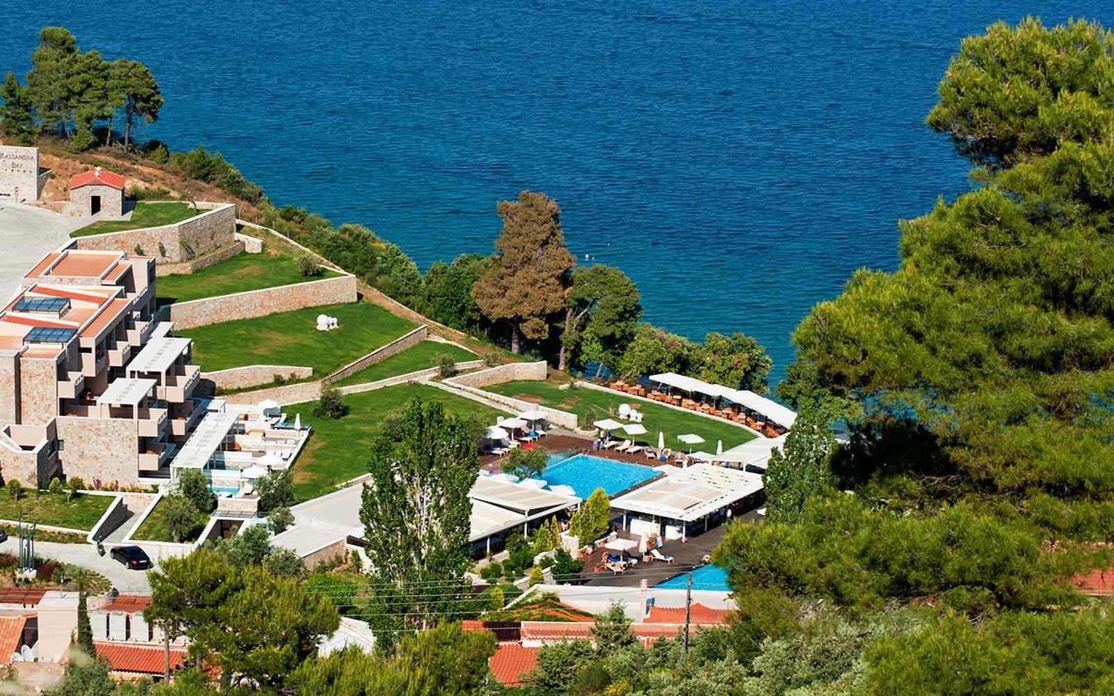 https://riaddarbeija.com/wp-content/uploads/2016/03/summer-hotel-03.jpg